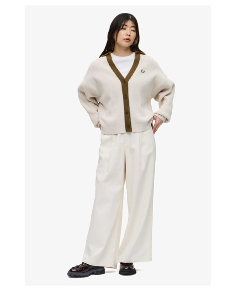 FRED PERRY（フレッドペリー）の「Ribbed Collar Cardigan（カーディガン/ボレロ・レディース・ベージュ・10）」の7枚目の写真