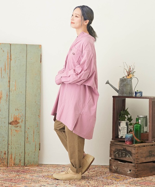 CUBE SUGAR（キューブシュガー）の「無地コットンダンプバンドカラービッグシャツ（シャツ/ブラウス・レディース・グレー/ピンク/ホワイト/ライム/ベージュ・M）」の17枚目の写真