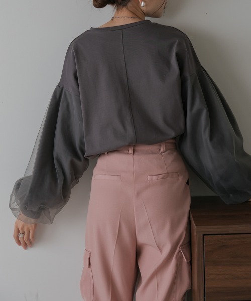 Bab(バブ)の「シアーボリュームスリーブトップス(Tシャツ/カットソー・レディース・チャコールグレー/オフホワイト/ブラック・M)」の19枚目の写真