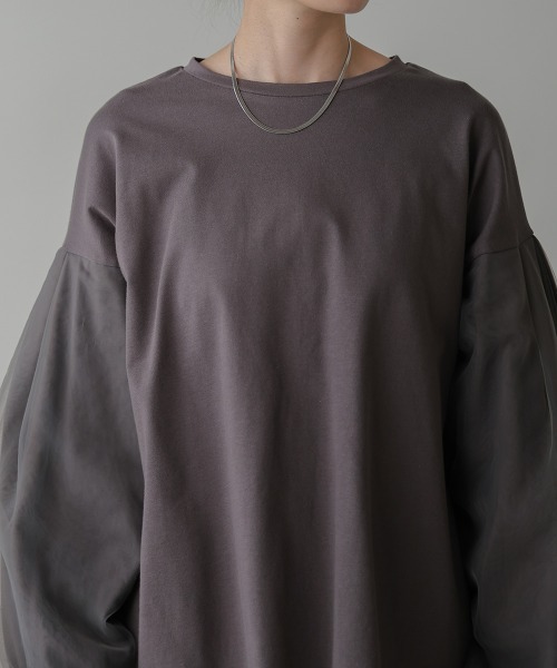 Bab(バブ)の「シアーボリュームスリーブトップス(Tシャツ/カットソー・レディース・チャコールグレー/オフホワイト/ブラック・M)」の20枚目の写真