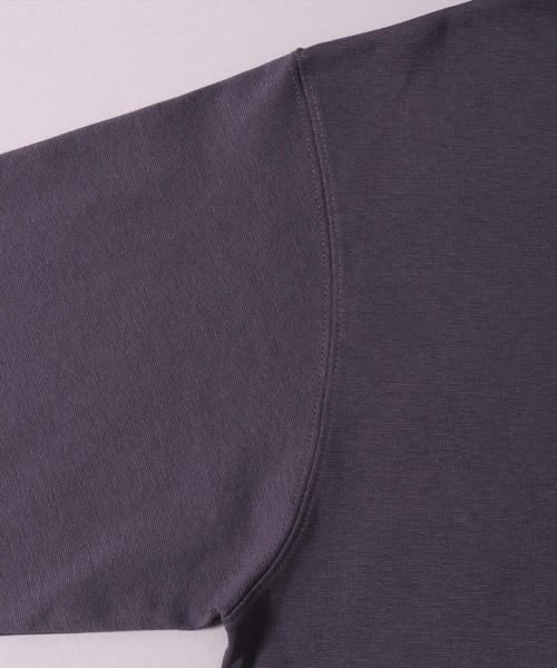 LUXE/R GOLF(ラグジュ ゴルフ)の「(RM)【LUXE/R GOLF】ストレッチ スムース ハイネック 長袖 Tシャツ(Tシャツ/カットソー・メンズ・ホワイト/ブラック/チャコールグレー・MEDIUM/XX-LARGE/LARGE/XXX-LARGE/X-LARGE)」の14枚目の写真