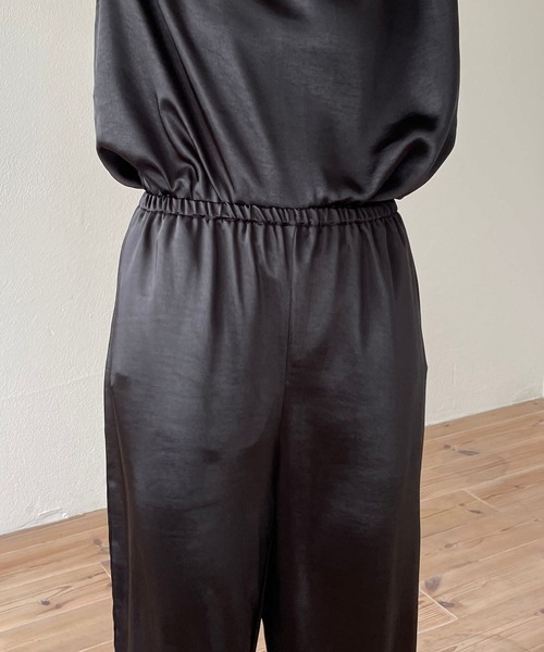 wee9s(ウィークス)の「relax satin pants / リラックスサテンパンツ(その他パンツ・レディース・ホワイト/クリーム/ブラック・FREE/LONG)」の21枚目の写真