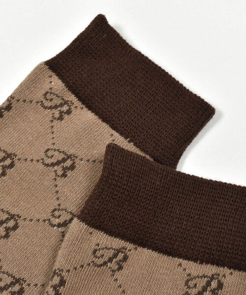 BeBe（ベベ）の「ロゴジャガードオーバーニーハイソックス (15~24cm)（ソックス/靴下・キッズ・グレー系その他/ベージュ系その他・21.0cm/24.0cm/19.0cm/17.0cm）」の5枚目の写真