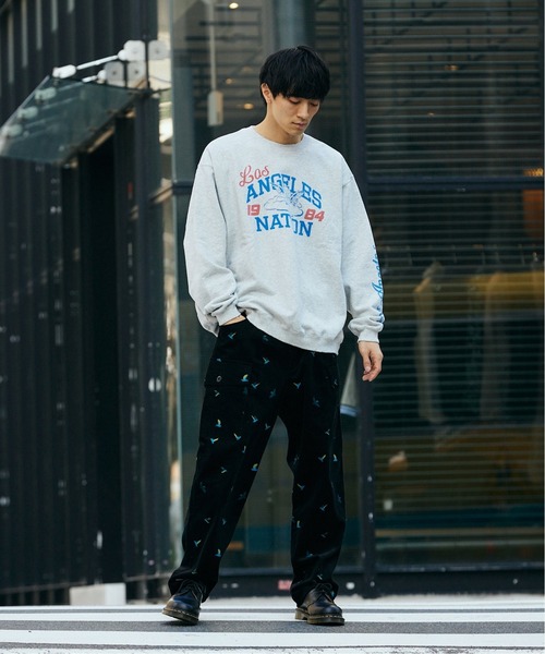 JOURNAL STANDARD relume(ジャーナルスタンダード レリューム)の「【NATIONBRANKS / ネーションブランクス】 プリントクルーネックスウェット(スウェット・メンズ・ブラック/ライトグレー/ブルー系その他・MEDIUM/LARGE)」の12枚目の写真