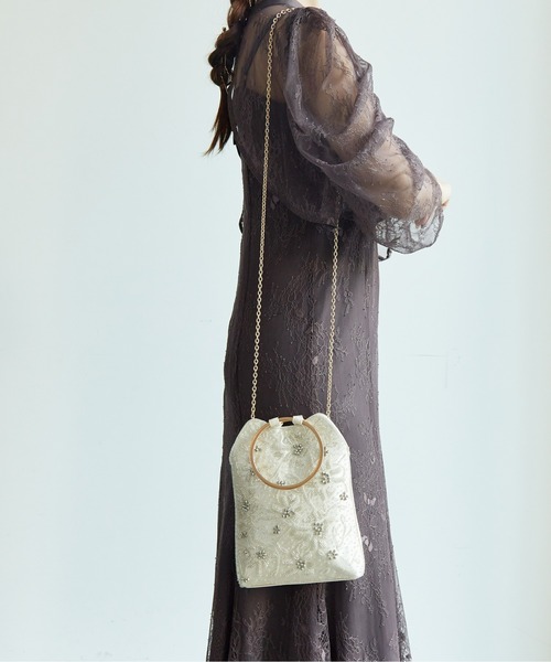 Thevon（ゼボン）の「【オケージョン】リングハンドルビジューバッグ（ハンドバッグ・レディース・グレー/ベージュ/ブラック・FREE）」の6枚目の写真