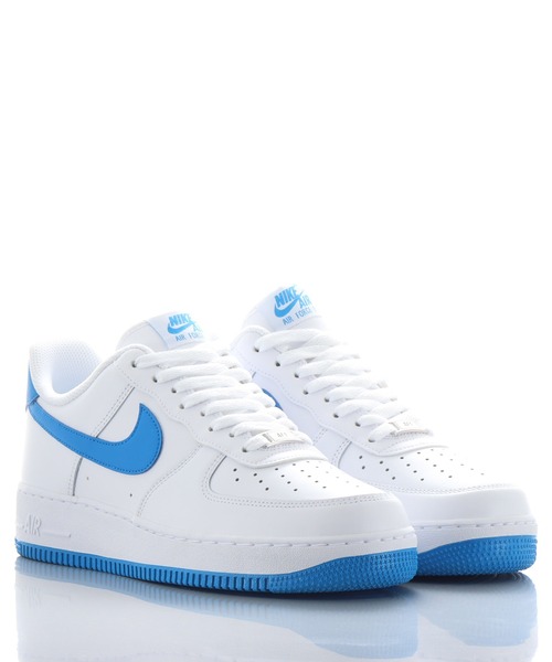 NIKE(ナイキ)の「NIKE AIR FORCE 1 '07 / ナイキ エア フォース 1 '07 【SP】(スニーカー・メンズ・ホワイト/ホワイト系その他2/ホワイト系その他・25.0cm/26.0cm/27.0cm/28.5cm/24.5cm/28.0cm/27.5cm/25.5cm/24.0cm/30.0cm/26.5cm/29.0cm)」の16枚目の写真