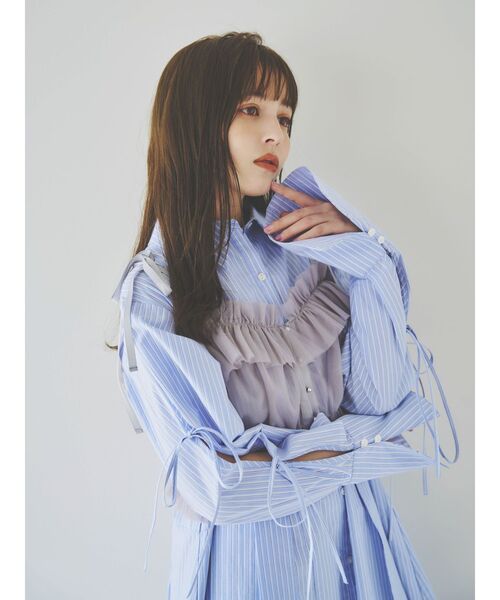 dazzlin(ダズリン)の「シャツイレフレアミニワンピース(シャツワンピース・レディース・オフホワイト/グレー/ブルー・FREE)」の14枚目の写真