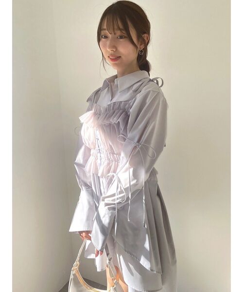 dazzlin(ダズリン)の「シャツイレフレアミニワンピース(シャツワンピース・レディース・オフホワイト/グレー/ブルー・FREE)」の6枚目の写真