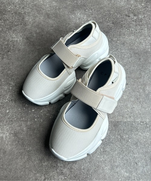 CPCM（シーピーシーエム）の「ボリュームソールメッシュスニーカー（スニーカー・レディース・ベージュ/アイボリー/ブラック・S/M/L）」の11枚目の写真