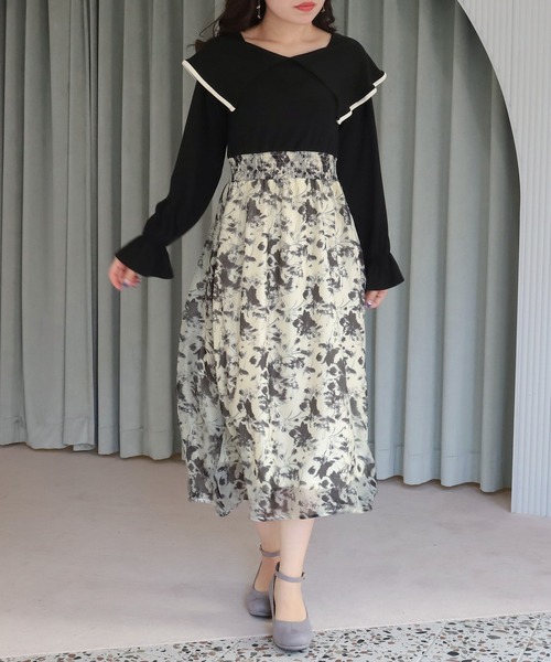 ASTORIA ODIER(アストリアオディール)の「ビッグカラーオパール花柄ワンピース(ワンピース・レディース・アイボリー/ブラック・MEDIUM/SMALL)」の2枚目の写真