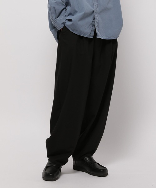 niko and...（ニコアンド）の「TRバルーンイージースラックス（スラックス・メンズ・アイボリー/ブラック/チャコール・MEDIUM/LARGE）」の18枚目の写真