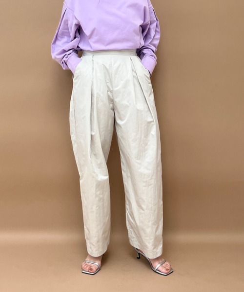 y/m（イム）の「T/Nタフタタックパンツ（その他パンツ・レディース・ブラック/アイボリー・FREE）」の3枚目の写真