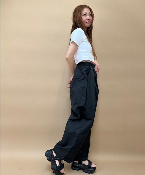 y/m（イム）の「T/Nタフタタックパンツ（その他パンツ・レディース・ブラック/アイボリー・FREE）」の10枚目の写真