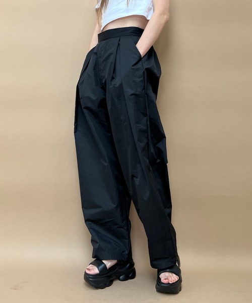 y/m（イム）の「T/Nタフタタックパンツ（その他パンツ・レディース・ブラック/アイボリー・FREE）」の20枚目の写真