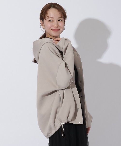 AND COUTURE パワーショルダーポンチジャケット 店頭でも大人気✨️ パワーショルダーポンチジャケット