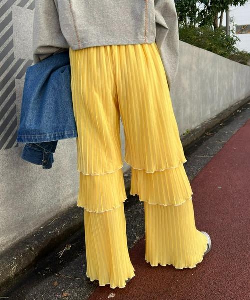 HELLO.SANFRANCISCO(ハローサンフランシスコ)の「【HELLO.SANFRANCISCO/ハローサンフランシスコ】配色フリルプリーツパンツ(その他パンツ・レディース・ブラック/イエロー/パープル・ONE SIZE)」の15枚目の写真