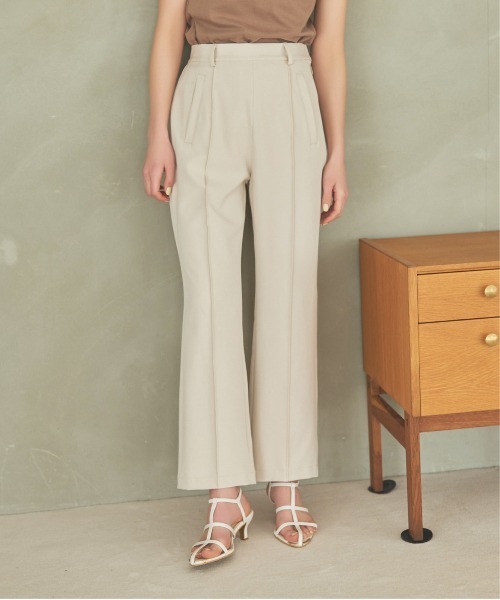 mysty woman（ミスティウーマン）の「［追加2］ピンタックフレアパンツ 109957（その他パンツ・レディース・ブルー系その他/カーキ/ライトベージュ/ブラック・FREE）」の8枚目の写真