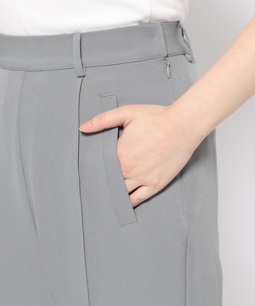 mysty woman（ミスティウーマン）の「［追加2］ピンタックフレアパンツ 109957（その他パンツ・レディース・ブルー系その他/カーキ/ライトベージュ/ブラック・FREE）」の15枚目の写真