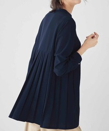 ＩＥＤＩＴ　後ろ姿も印象的な抗菌防臭がうれしいバックプリーツトップス