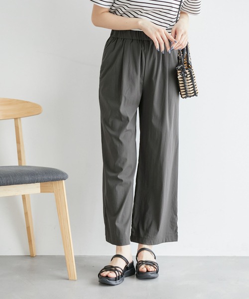 ROPE' PICNIC(ロペピクニック)の「新色追加/レーヨンナイロンイージーワイドパンツ(その他パンツ・レディース・ブルー/オフホワイト/ブラウン/ネイビー/チャコールグレー・36/40/38)」の3枚目の写真