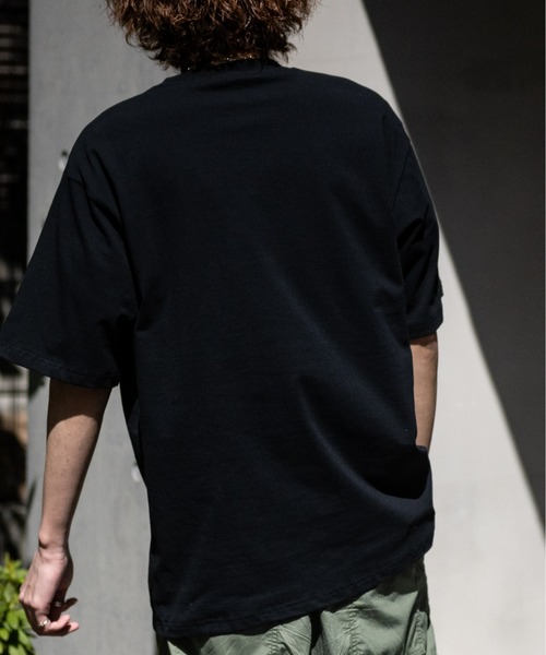 JOHN'S CLOSET（ジョンズクローゼット）の「【13】フロントフラワー BIGTシャツ（Tシャツ/カットソー・メンズ・ブラック/ホワイト/ホワイト系その他・MEDIUM/LARGE）」の14枚目の写真