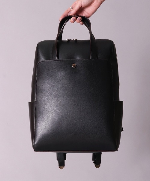 Legato Largo(レガートラルゴ)の「(LF)【Legato Largo】【かるいかばん】フェイクレザー PC収納 リュック(バックパック/リュック・レディース・アイボリー/ブラック/グレイッシュベージュ/ライトベージュ・ONE SIZE)」の20枚目の写真