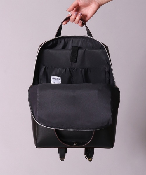 Legato Largo(レガートラルゴ)の「(LF)【Legato Largo】【かるいかばん】フェイクレザー PC収納 リュック(バックパック/リュック・レディース・アイボリー/ブラック/グレイッシュベージュ/ライトベージュ・ONE SIZE)」の21枚目の写真