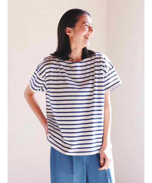 Samansa Mos2 blue(サマンサモスモスブルー)の「ボーダーTシャツ(Tシャツ/カットソー・レディース・グリーン/ブルー/サックスブルー/オフホワイト/ベージュ・F)」の6枚目の写真