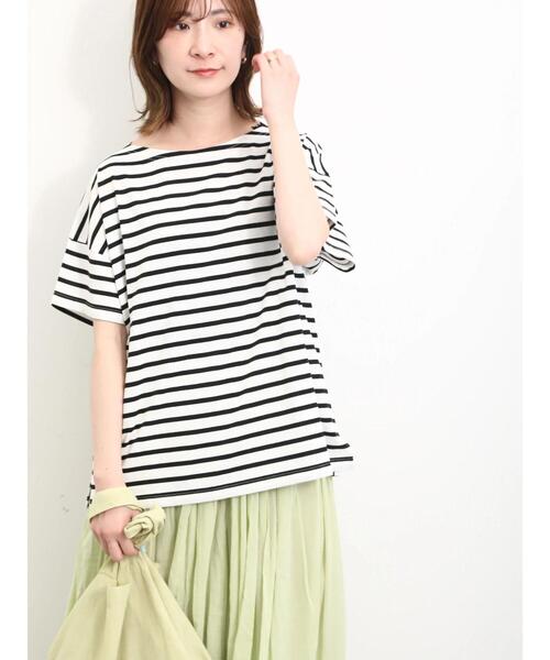 Samansa Mos2 blue(サマンサモスモスブルー)の「ボーダーTシャツ(Tシャツ/カットソー・レディース・グリーン/ブルー/サックスブルー/オフホワイト/ベージュ・F)」の7枚目の写真