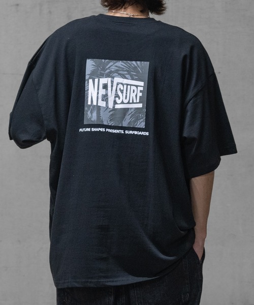 JOHN'S CLOSET（ジョンズクローゼット）の「【40I】バックロゴプリント オーバーサイズ Tシャツ（Tシャツ/カットソー・メンズ・ホワイト系1/ホワイト系2/ブラック系1/グレー系1/ブラック系2/ベージュ系1/グリーン系1/ピンク系1/オレンジ系1/オレンジ系2/ブルー系1/ベージュ系2/ライトグリーン系1/ブラック系3/ホワイト系4/ホワイト系5/ホワイト系3・MEDIUM/LARGE/X-LARGE）」の10枚目の写真