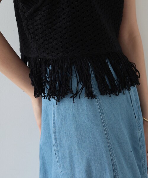 GALLEST(ギャレスト)の「◆アイレットフリンジニット(ニット/セーター・レディース・ブラック/ホワイト系/ベージュ・38)」の14枚目の写真