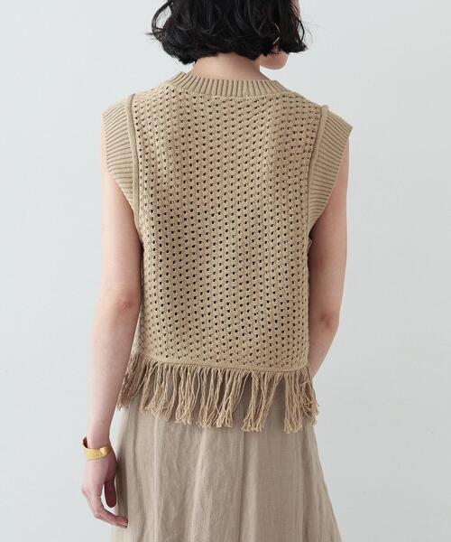 GALLEST(ギャレスト)の「◆アイレットフリンジニット(ニット/セーター・レディース・ブラック/ホワイト系/ベージュ・38)」の21枚目の写真