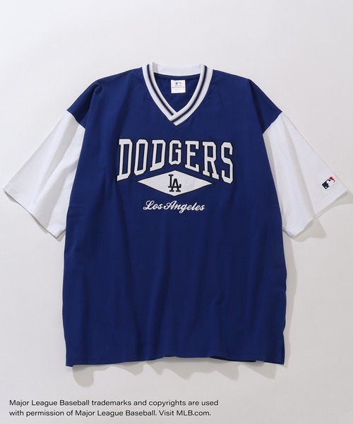 MLB(メジャーリーグベースボール)の「【MLB/メジャーリーグベースボール】リブライン オーバーサイズ Vネック半袖Tシャツ(Tシャツ/カットソー・メンズ・ホワイト/ワインレッド/ブルー/ブラック/アッシュグレー・LL/M/L)」の4枚目の写真