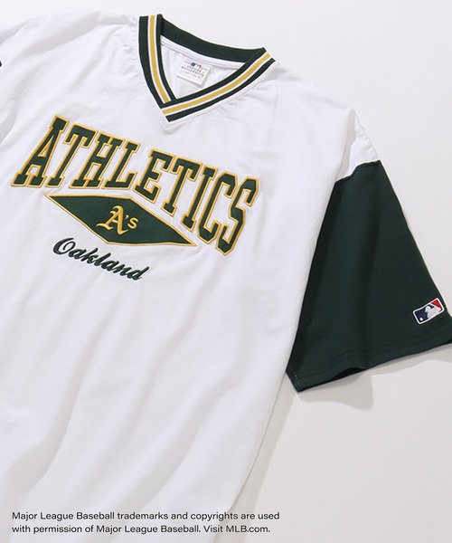 MLB(メジャーリーグベースボール)の「【MLB/メジャーリーグベースボール】リブライン オーバーサイズ Vネック半袖Tシャツ(Tシャツ/カットソー・メンズ・ホワイト/ワインレッド/ブルー/ブラック/アッシュグレー・LL/M/L)」の21枚目の写真