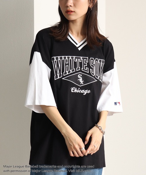 MLB(メジャーリーグベースボール)の「【MLB/メジャーリーグベースボール】リブライン オーバーサイズ Vネック半袖Tシャツ(Tシャツ/カットソー・メンズ・ホワイト/ワインレッド/ブルー/ブラック/アッシュグレー・LL/M/L)」の7枚目の写真