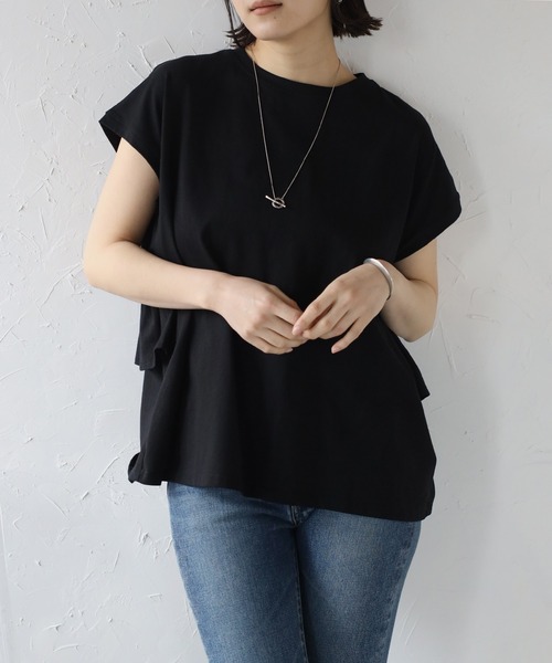 Bonjour Sagan(ボンジュールサガン)の「バックフリルTシャツ(Tシャツ/カットソー・レディース・ブラック/アイボリー・FREE)」の4枚目の写真