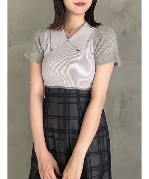 dazzlin(ダズリン)の「エコファースリーブカラーニットトップス(ニット/セーター・レディース・グレー/アイボリー/パープル・FREE)」の3枚目の写真