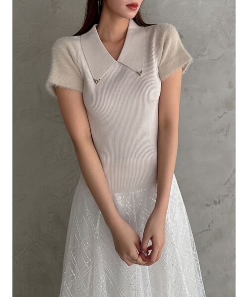 dazzlin(ダズリン)の「エコファースリーブカラーニットトップス(ニット/セーター・レディース・グレー/アイボリー/パープル・FREE)」の2枚目の写真