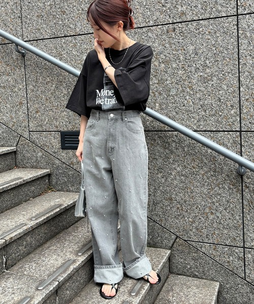 ISOOK（アイスー）の「【ISOOK / アイスー】オーバーサイズプリントTシャツ / ビッグサイズ ロゴT オーバーT スリットT 半袖 ZOZOTOWN限定（Tシャツ/カットソー・レディース・ブラック/ホワイト・FREE）」の4枚目の写真