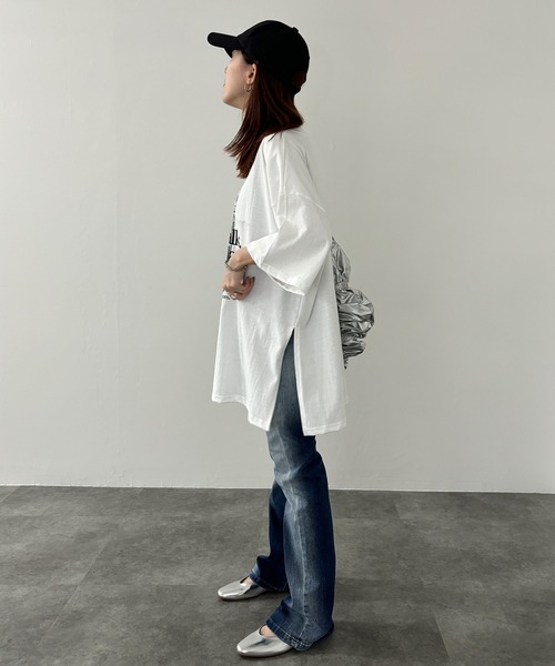 ISOOK（アイスー）の「【ISOOK / アイスー】オーバーサイズプリントTシャツ / ビッグサイズ ロゴT オーバーT スリットT 半袖 ZOZOTOWN限定（Tシャツ/カットソー・レディース・ブラック/ホワイト・FREE）」の9枚目の写真