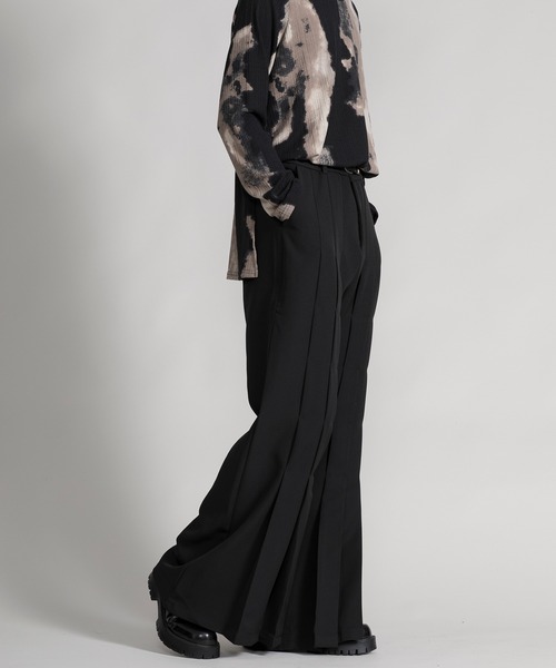 aimoha（アイモハ）の「【aimoha neo】SLEEK PLEATED TROUSERS（スラックス・メンズ・ブラック・MEDIUM/LARGE/X-LARGE）」の19枚目の写真