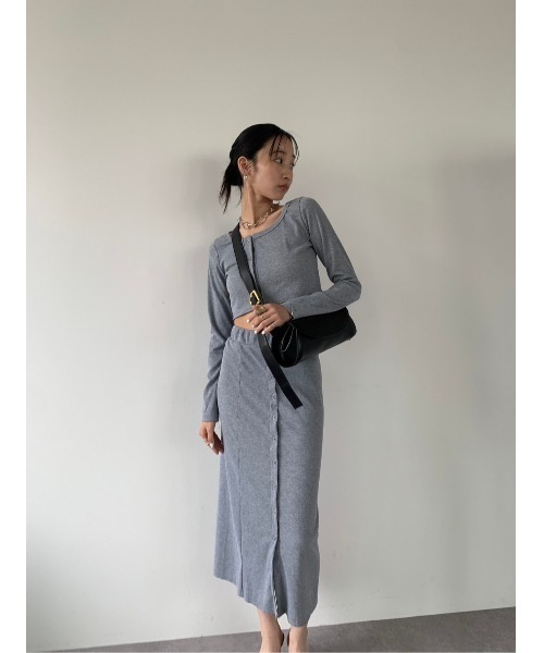 DRWCYS（ドロシーズ）の「カットリブボタンセットアップ（カーディガン/ボレロ・レディース・グレー/ブラック・FREE）」の13枚目の写真