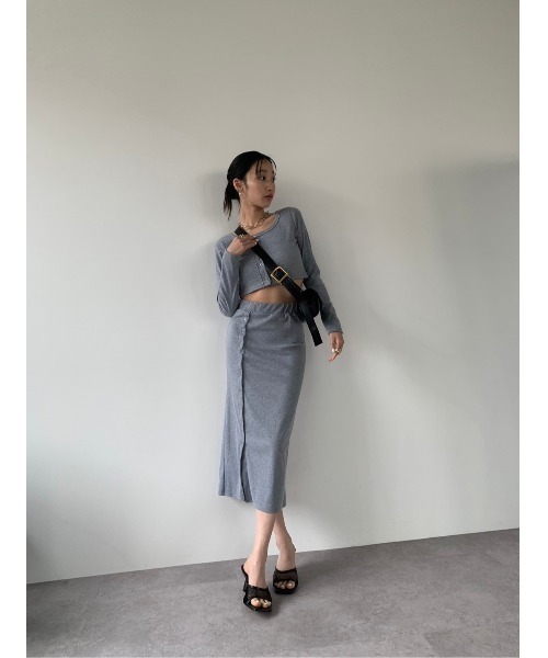 DRWCYS（ドロシーズ）の「カットリブボタンセットアップ（カーディガン/ボレロ・レディース・グレー/ブラック・FREE）」の11枚目の写真