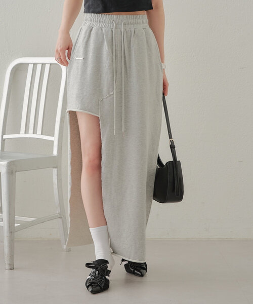 Chico（チコ）の「【セットアップ対応】ピグメントカットオフスウェットスカート（スカート・レディース・ブラック/グレー/ホワイト・FREE）」の3枚目の写真