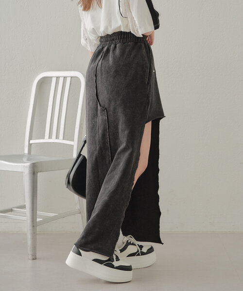 Chico（チコ）の「【セットアップ対応】ピグメントカットオフスウェットスカート（スカート・レディース・ブラック/グレー/ホワイト・FREE）」の20枚目の写真