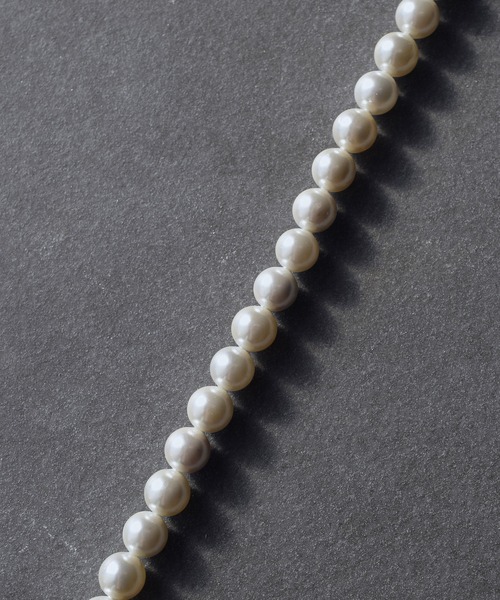 GOLDY（ゴールディ）の「シェルパール ショート ネックレス（ネックレス・レディース・ホワイト・FREE）」の4枚目の写真