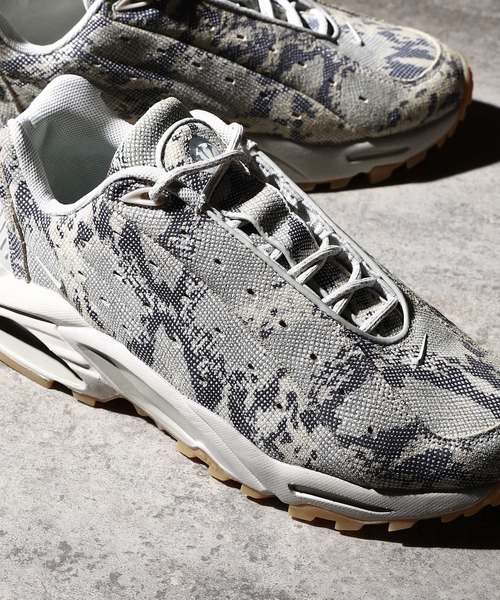 セール】NIKE HOT STEP AIR TERRA / NOCTA DR0508-001（スニーカー 