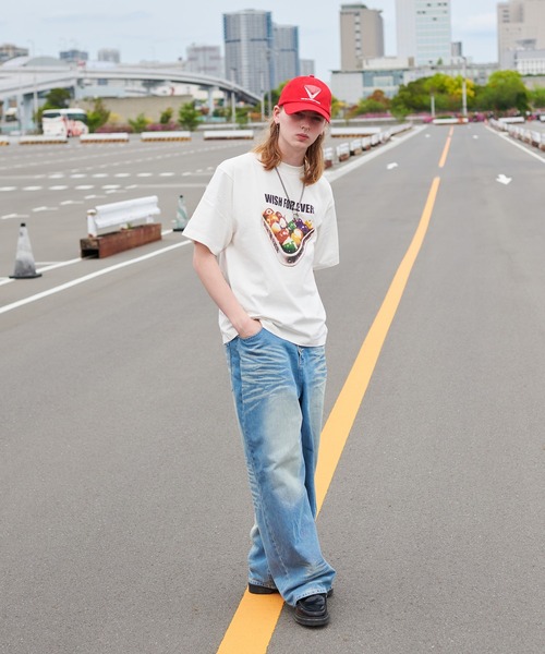 WISH FOR EVER(ウィッシュフォーエバー)の「ASSORT GRAPHIC T/アソートグラフィックT(Tシャツ/カットソー・メンズ・チャコール/ホワイト系その他2/スモークグレー/ダークグレー/ホワイト系その他/ブラック/ホワイト/チャコールグレー/レッド/ブラウン・SMALL/MEDIUM/LARGE)」の17枚目の写真