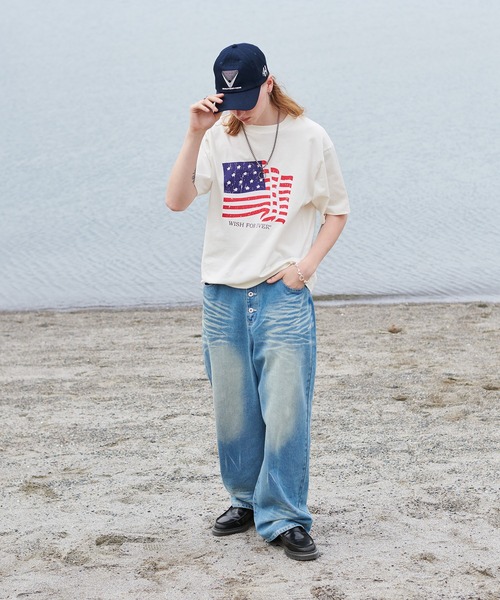 WISH FOR EVER(ウィッシュフォーエバー)の「ASSORT GRAPHIC T/アソートグラフィックT(Tシャツ/カットソー・メンズ・チャコール/ホワイト系その他2/スモークグレー/ダークグレー/ホワイト系その他/ブラック/ホワイト/チャコールグレー/レッド/ブラウン・SMALL/MEDIUM/LARGE)」の13枚目の写真