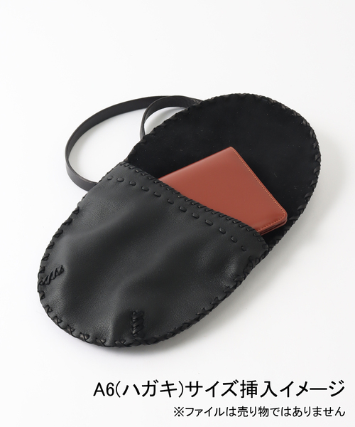 JOURNAL STANDARD(ジャーナルスタンダード)の「MYKA / マイカ Black Moose Medicine Bags(ショルダーバッグ・メンズ・ブラック・FREE)」の5枚目の写真